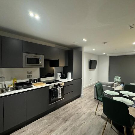 Modern 2-Bedroom Apartment In Heart Of 리버풀 외부 사진